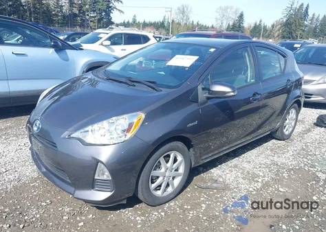 2012 Toyota Prius C Three z USA, uszkodzony, nr VIN JTDKDTB33C1504420